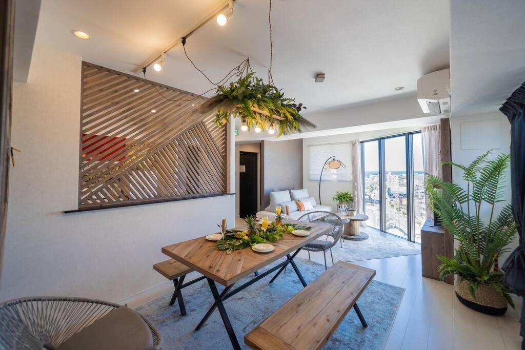 The Penthouse Ginowan Διαμέρισμα Urasoe Εξωτερικό φωτογραφία