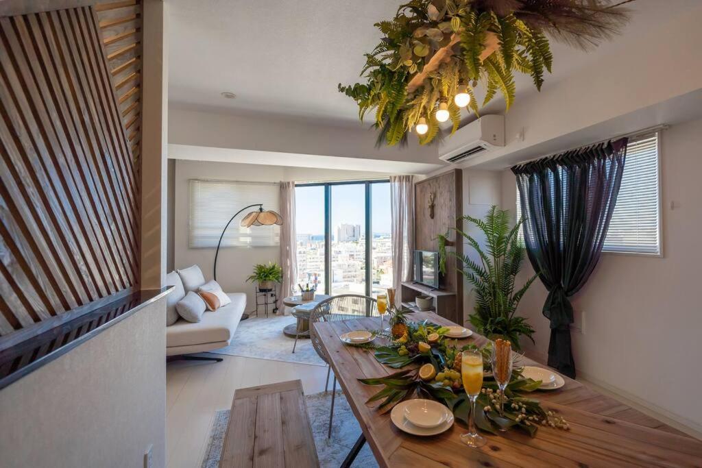 The Penthouse Ginowan Διαμέρισμα Urasoe Εξωτερικό φωτογραφία